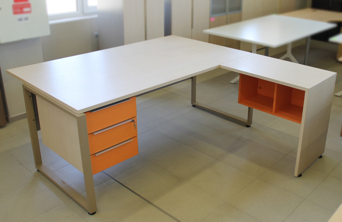 Darbo stalas su stalčiais ir priestaliu, kampinis dešininis ND-ST-715-D 1850x1880x750 uosis šviesus