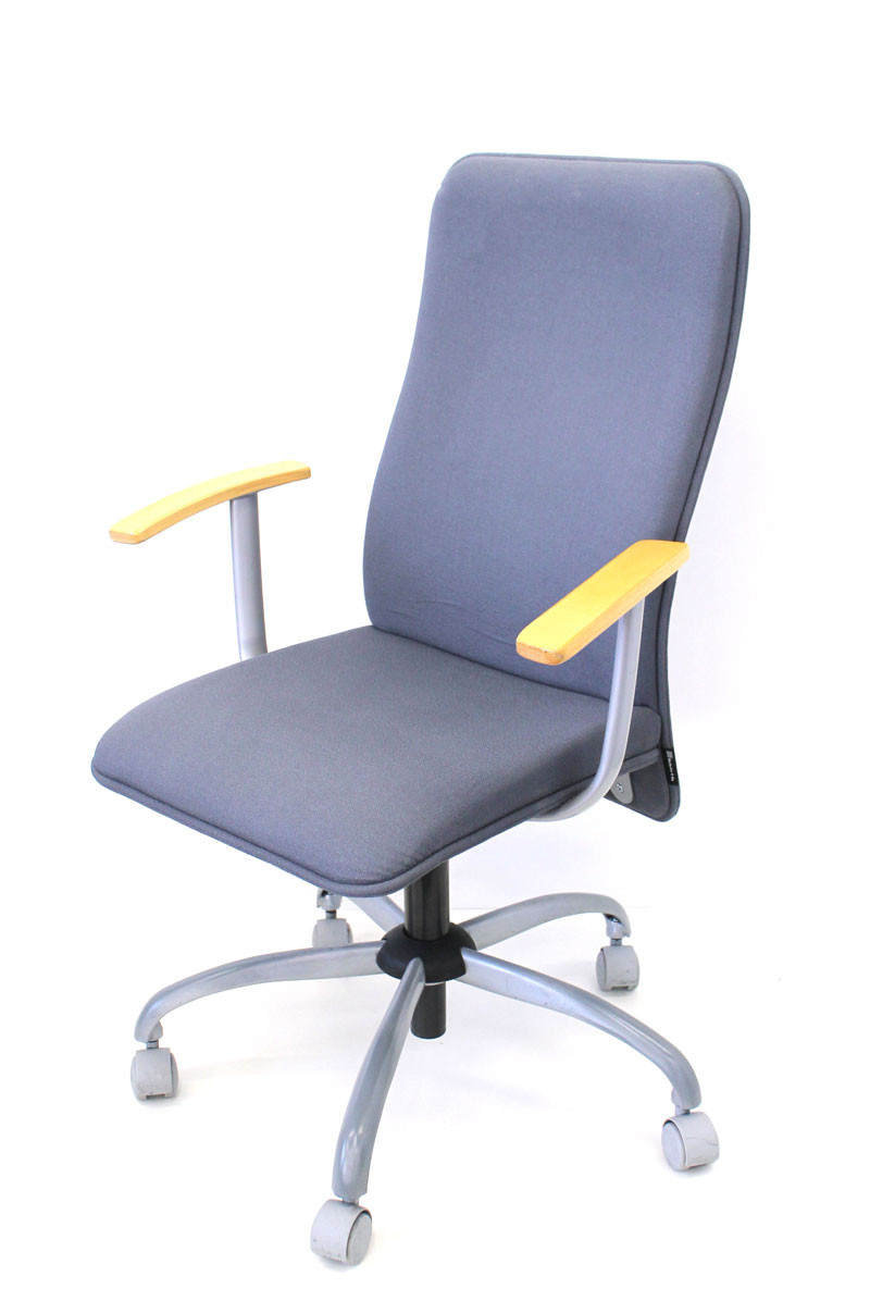 Naudota biuro kėdė, ND-kd-248-6 VERSO, pilka. (maksimali apkrova 100 kg)