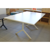 Posėdžių stalas, tiesus ND-ST-627-W, 1600x1000x732 baltas