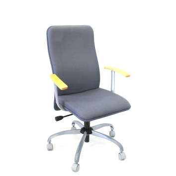 Naudota pilka Narbuto biuro kėdė ND-KD-306