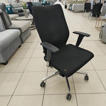 Naudota ergoniminė darbo kėdė ND-KD-300